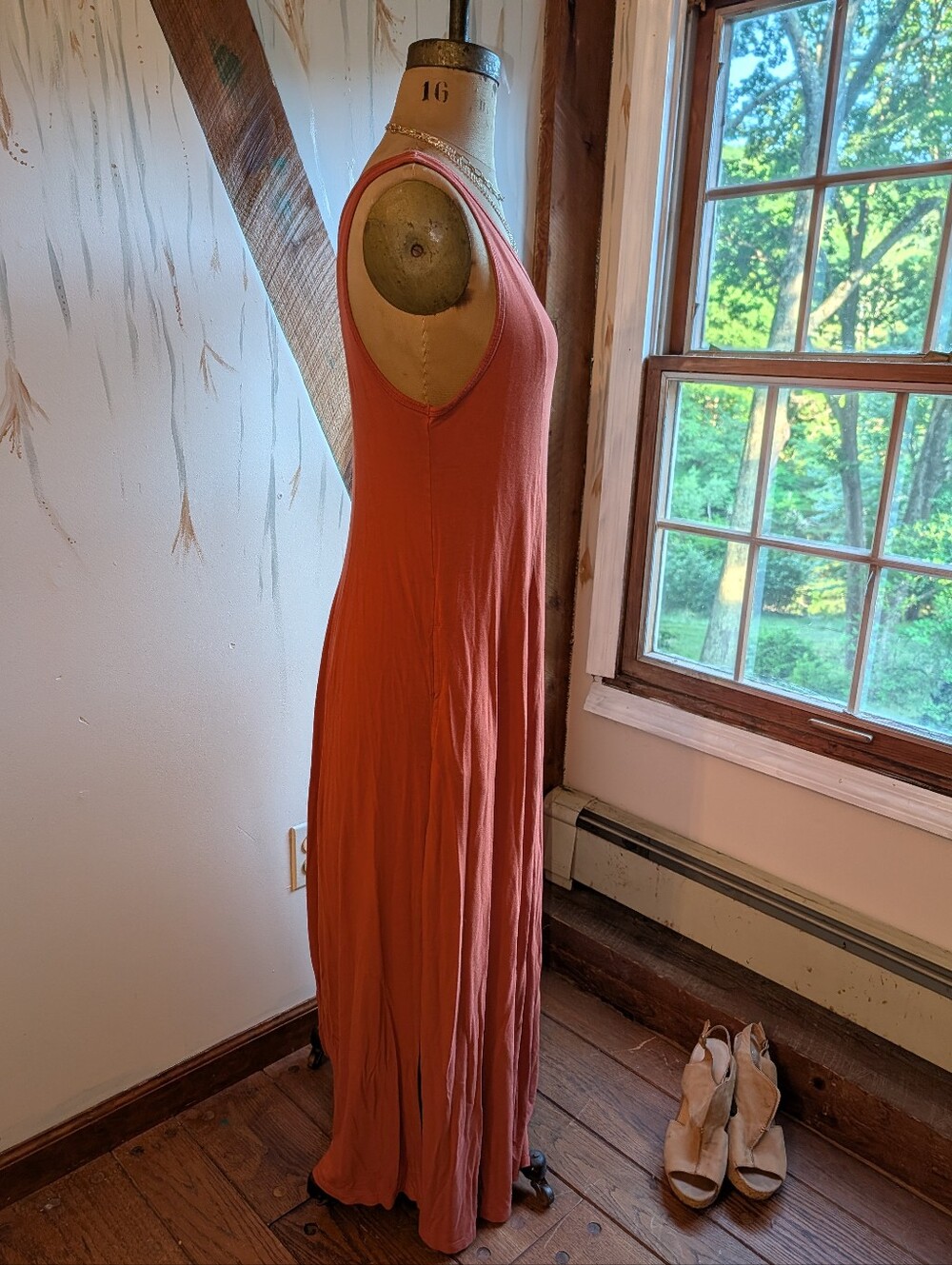 Sleeveless Maxi Dress - Picture 3 of 6